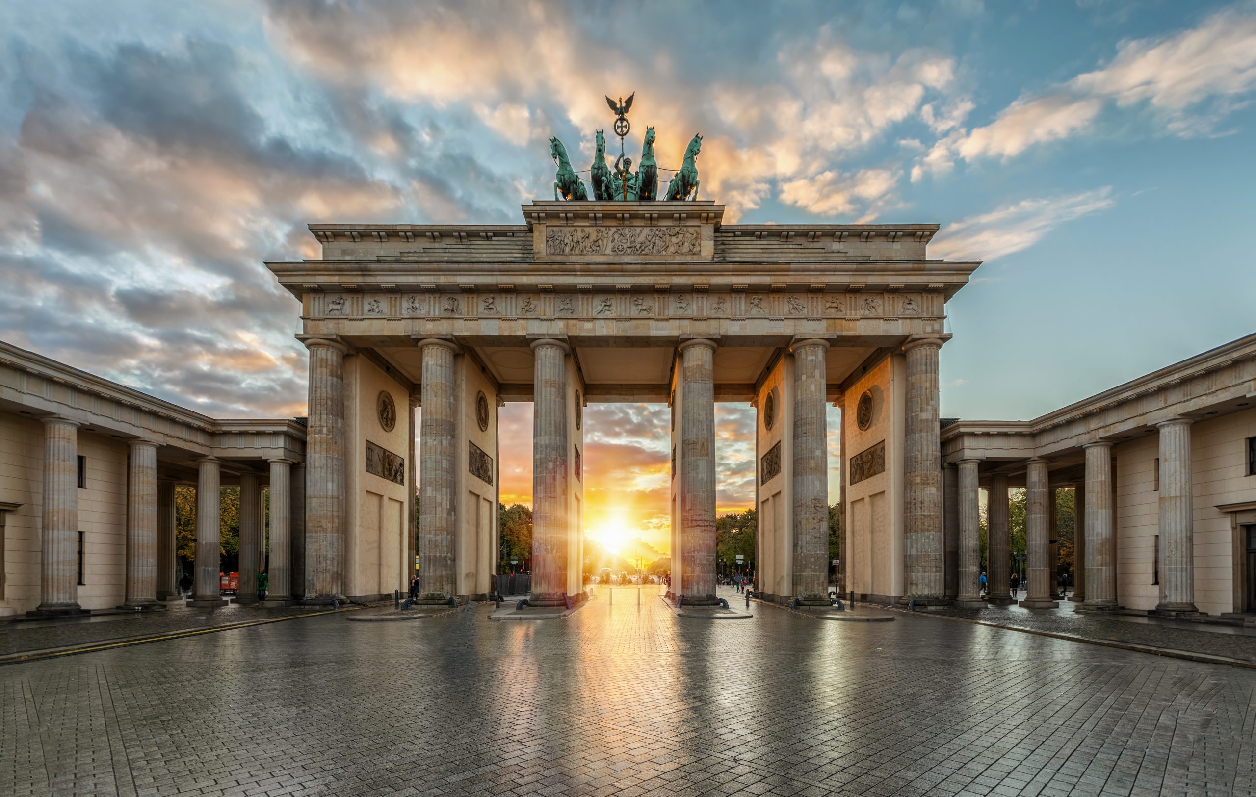 Brandenburger Tor in Berlin at sunset