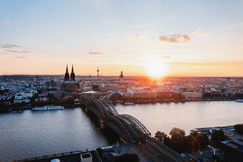 Blick über die Skyline von Köln